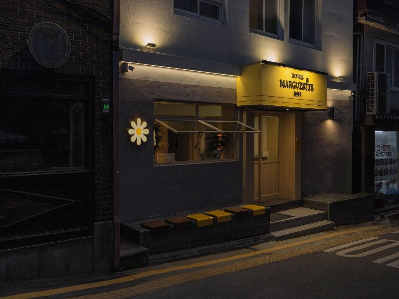 Myeongdong Guesthouse Como image