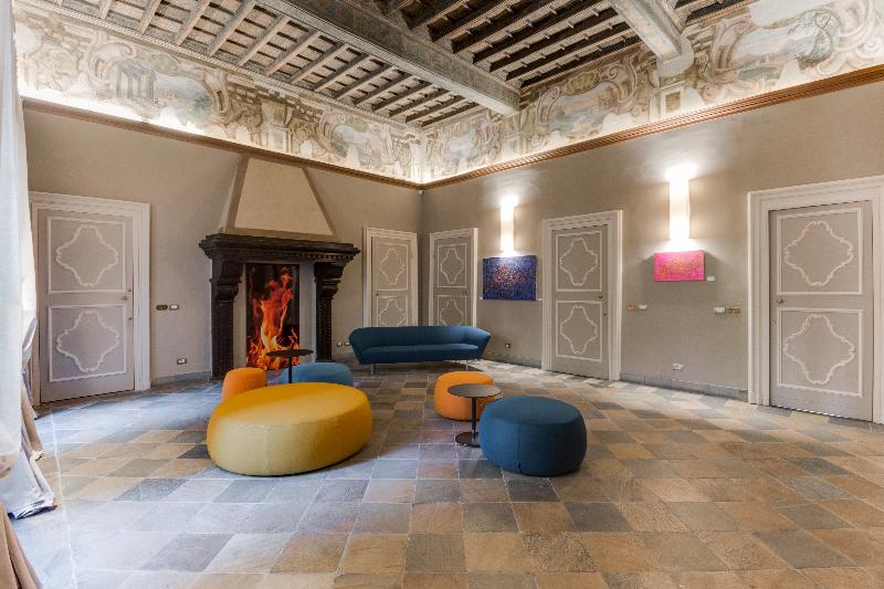 Palazzo Del Carretto - Art Apartments