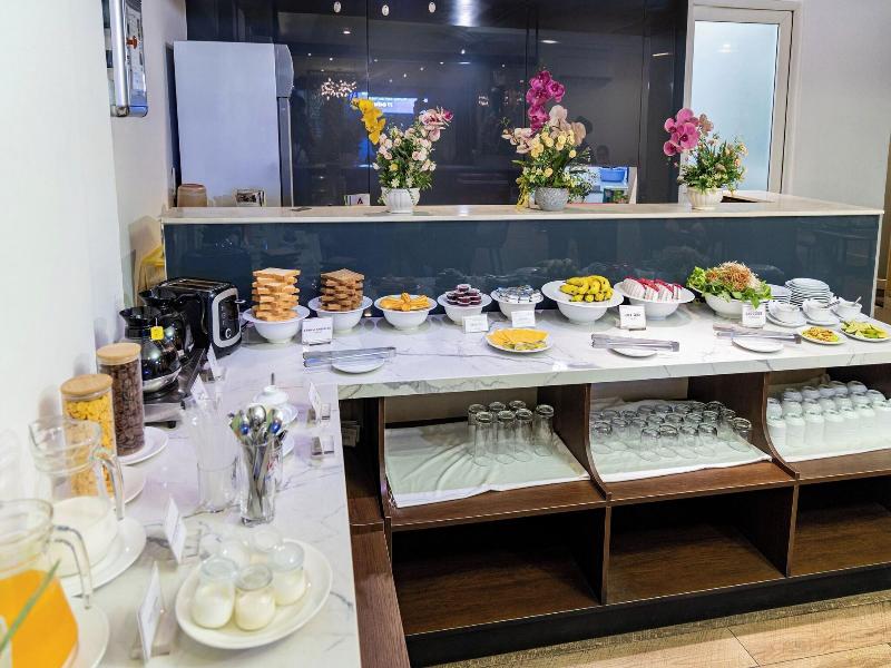 Triip Le Han Dai Nam Hotel image