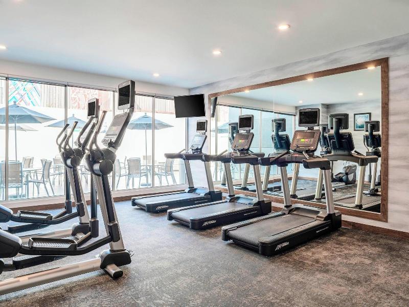 Fairfield Inn & Suites By Marriott Tijuana image