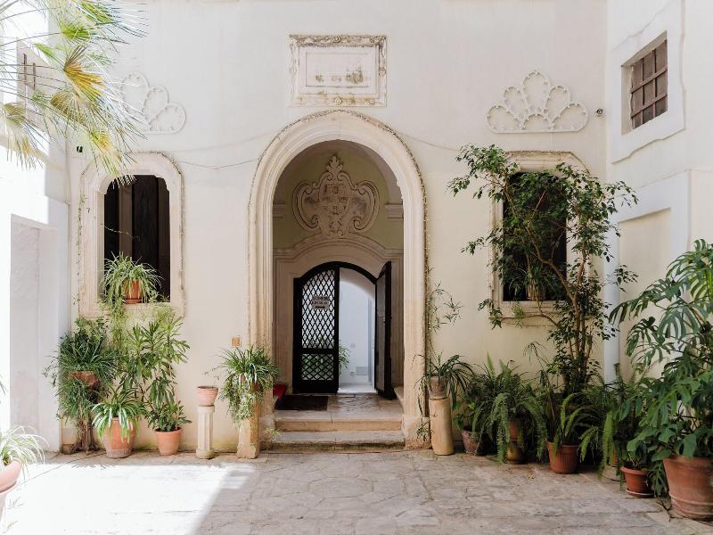 Hotel Palazzo De Castro image