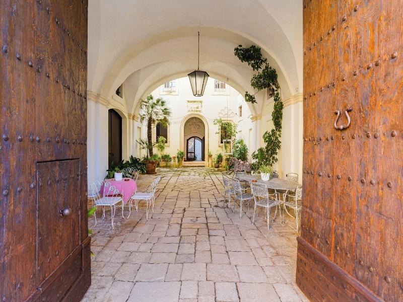 Hotel Palazzo De Castro image