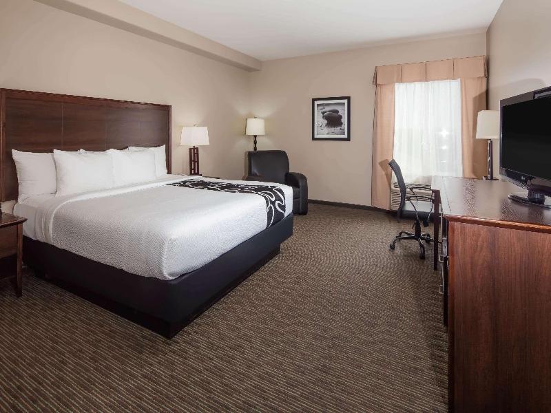 La Quinta Inn & Suites Inglewood image