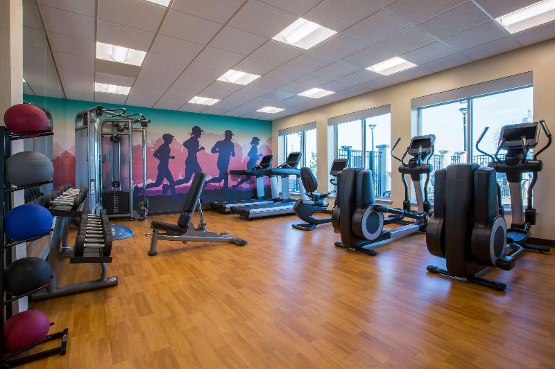 Hyatt Place Delano image
