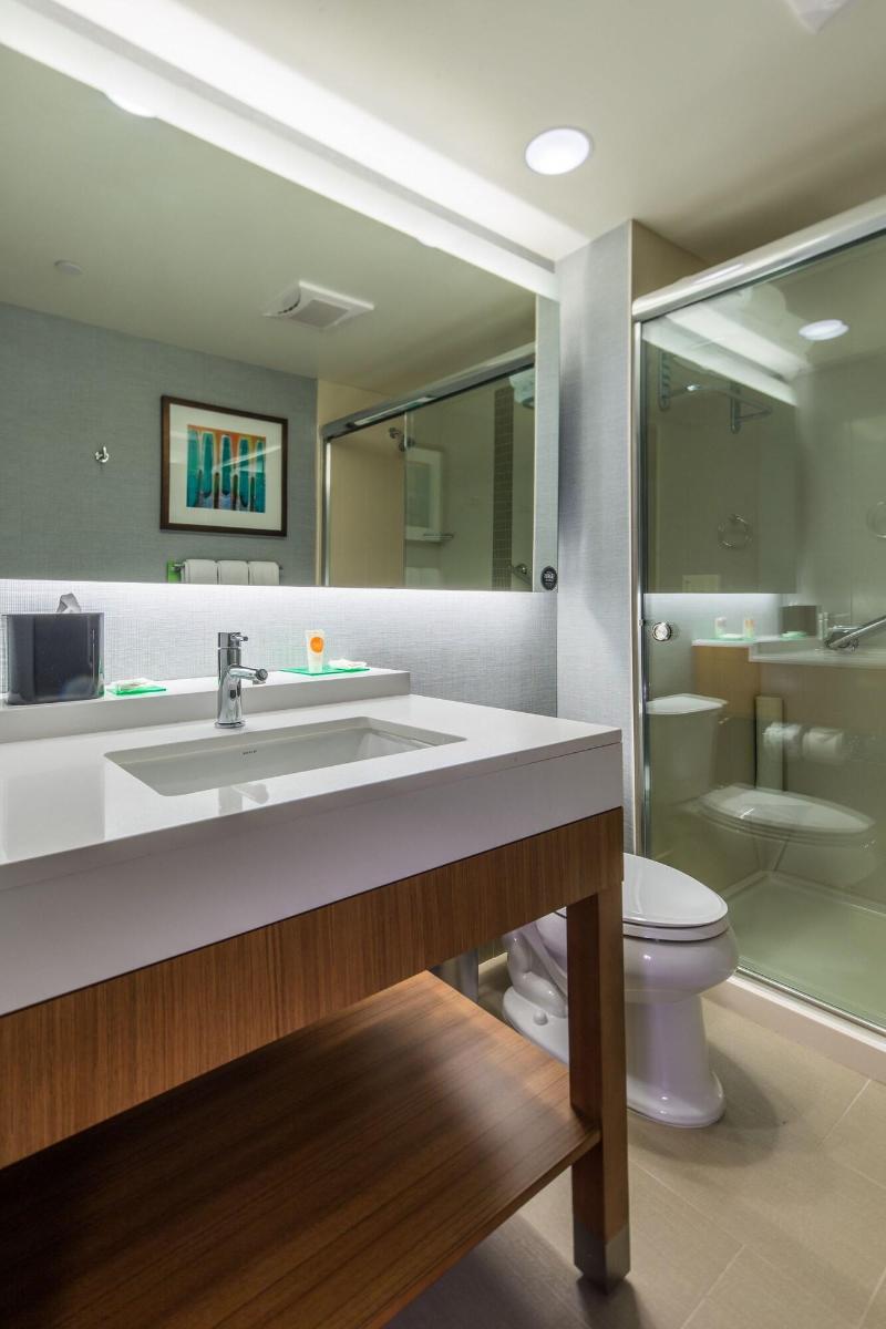 Hyatt Place Delano image