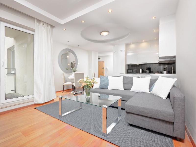 Apartamenty Homely Place Parking 9 image