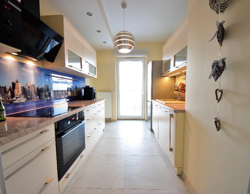 Apartamenty Homely Place Parking image