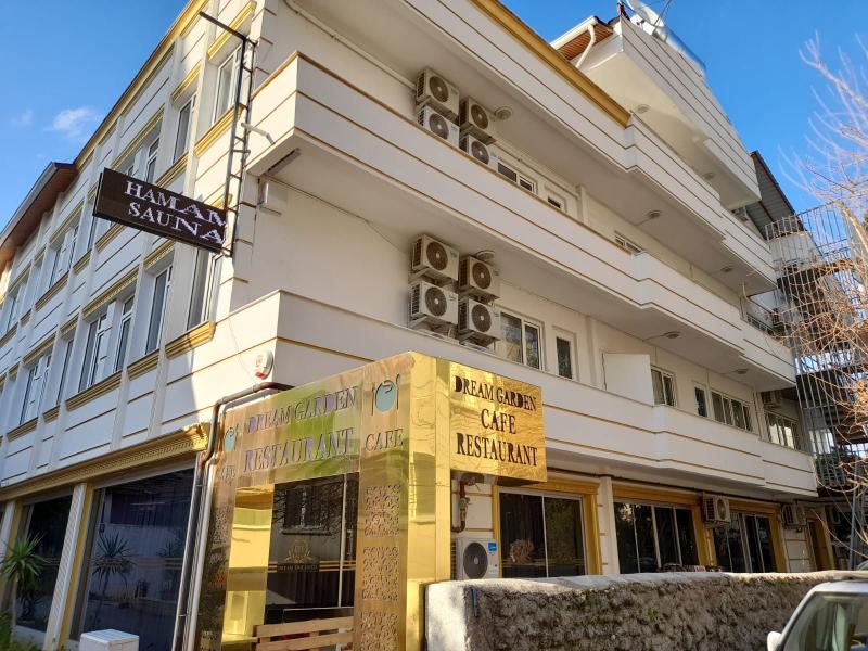 Dream Time Hotel 3
