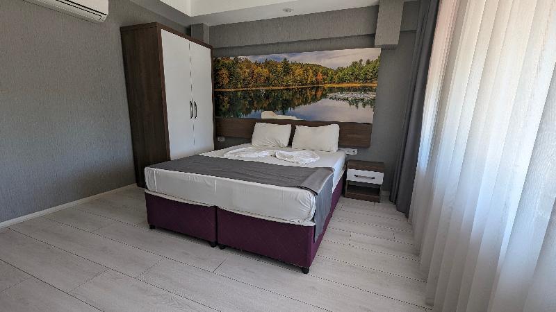 Dream Time Hotel 5
