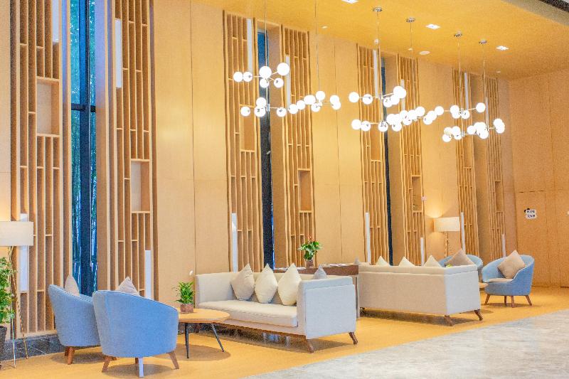 Holiday Inn Express Ya'an City Center