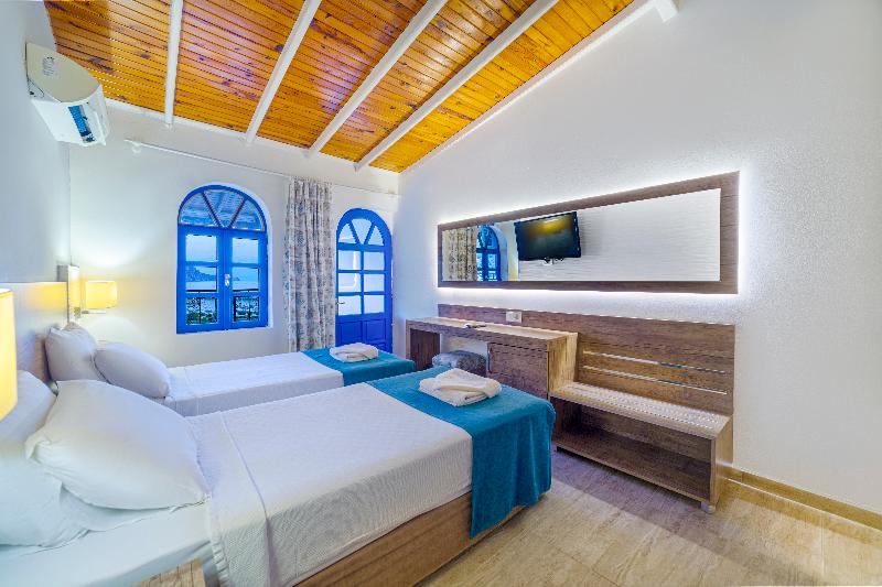 La Finca Hotel image