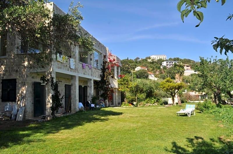 Melina Bay House image