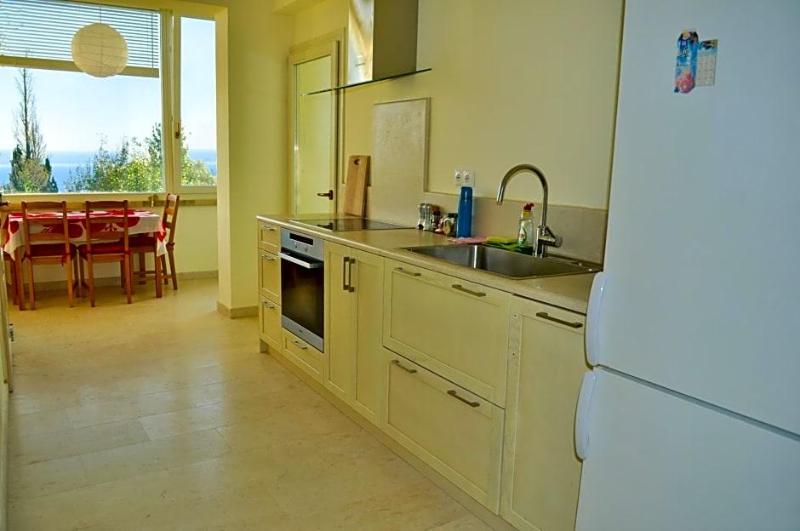 Melina Bay House image