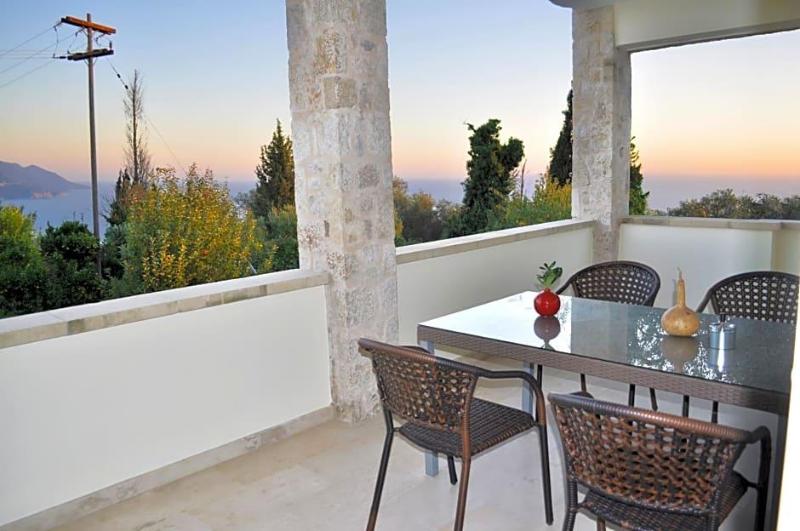 Melina Bay House image