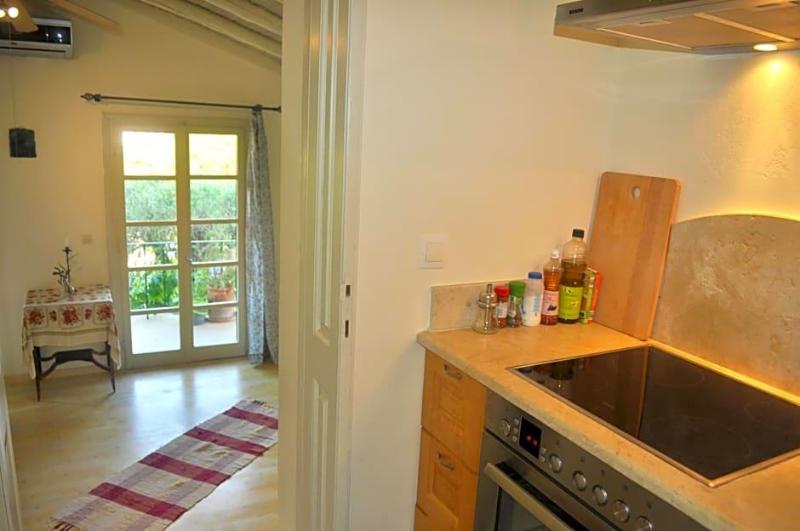 Melina Bay House image