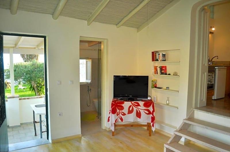 Melina Bay House image