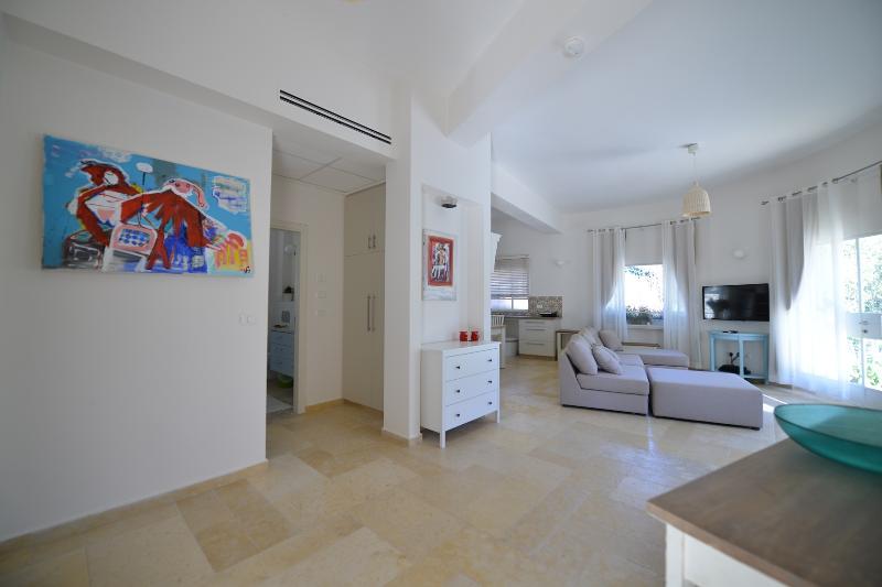Pina Barosh BnB image