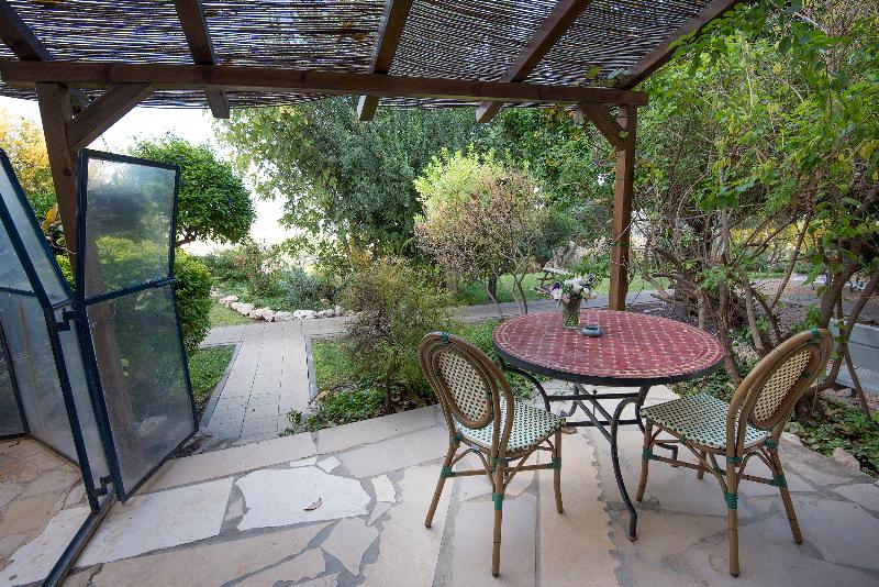 Pina Barosh BnB image