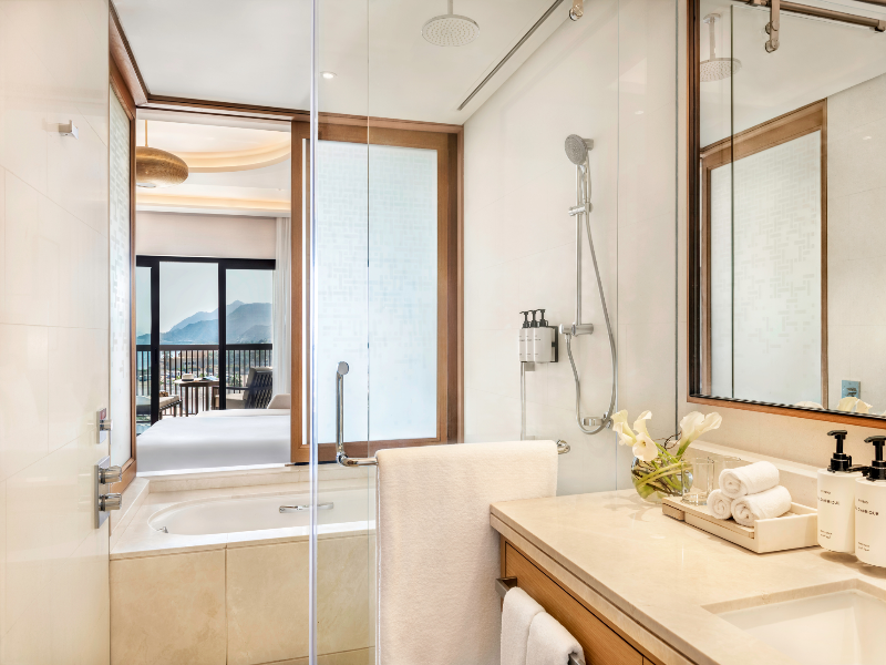 Intercontinental Fujairah Resort image