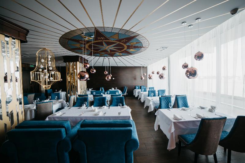 Cruise Hotel — photo 4