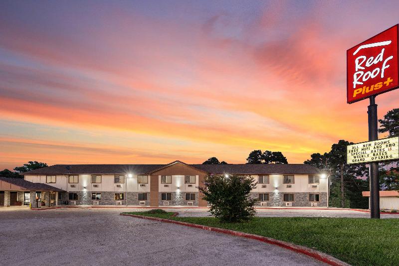 Red Roof Plus+ Huntsville