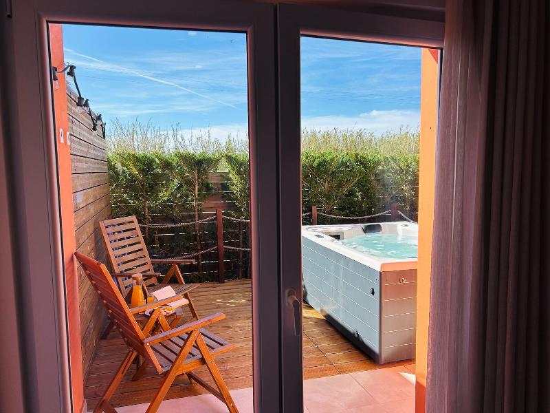 Ride Surf Resort & SPA image
