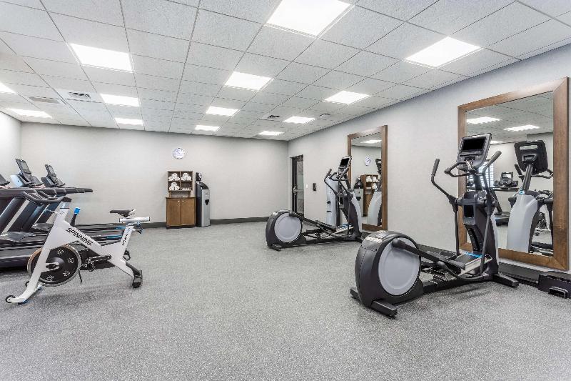 Hampton Inn And Suites Guymon image 9