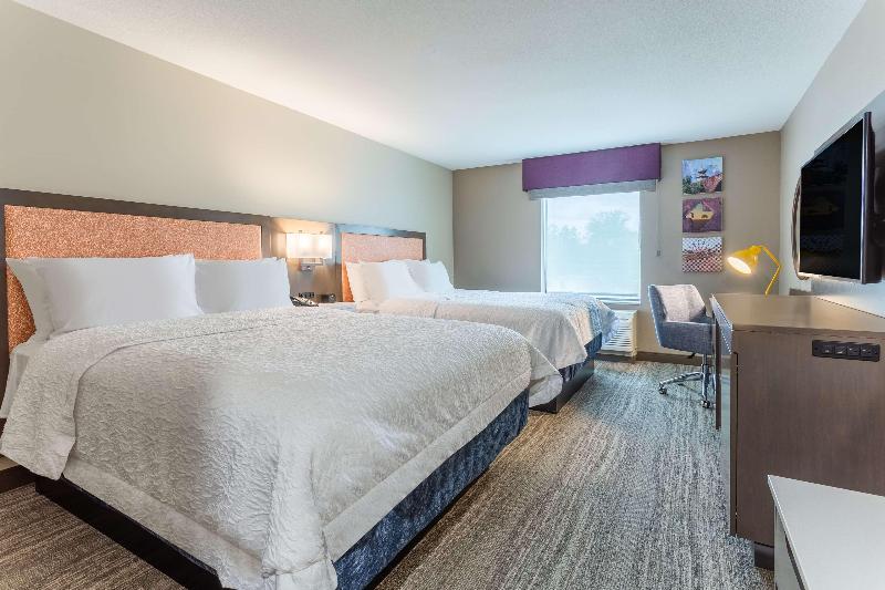 Hampton Inn And Suites Guymon image