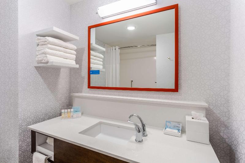 Hampton Inn And Suites Guymon image 10