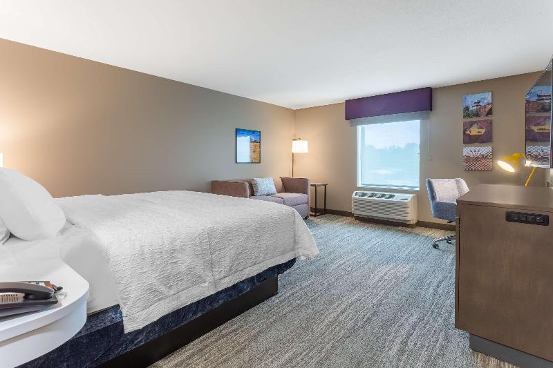 Hampton Inn And Suites Guymon image 3