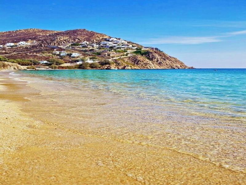 Mykonian Breeze