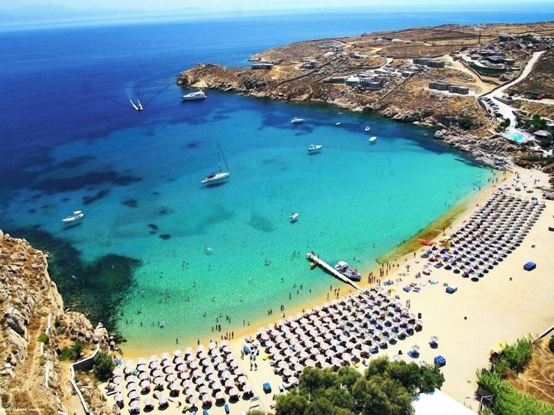 Mykonian Breeze