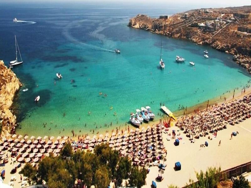 Mykonian Breeze