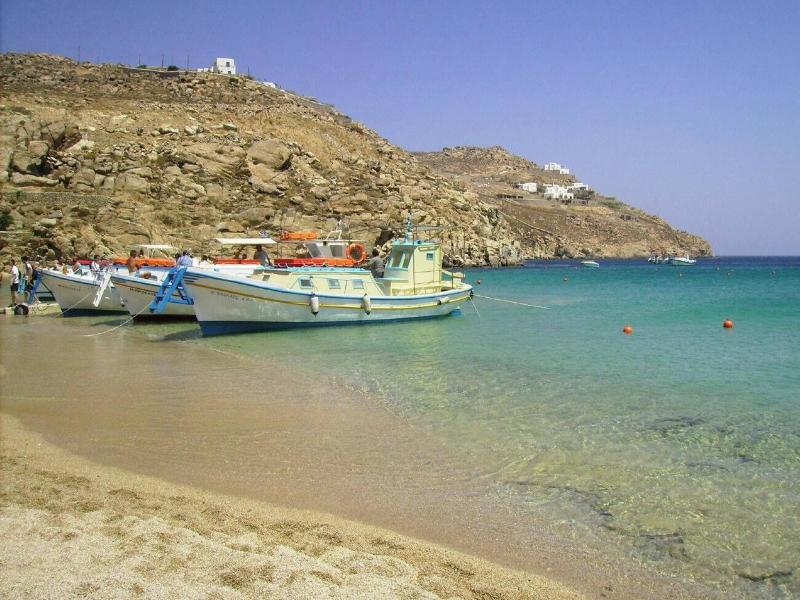 Mykonian Breeze