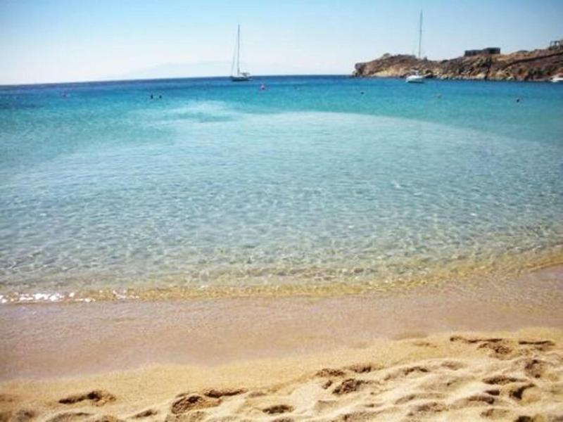 Mykonian Breeze