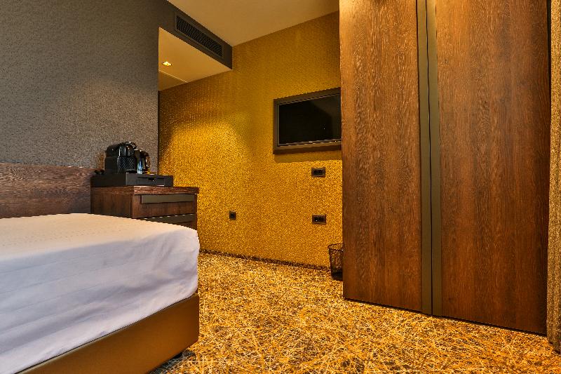 Hotel Zeta image
