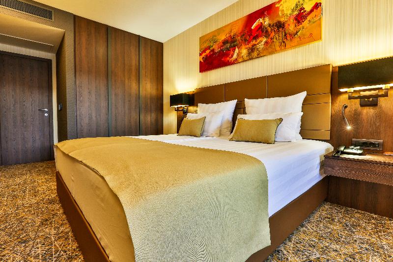 Hotel Zeta image