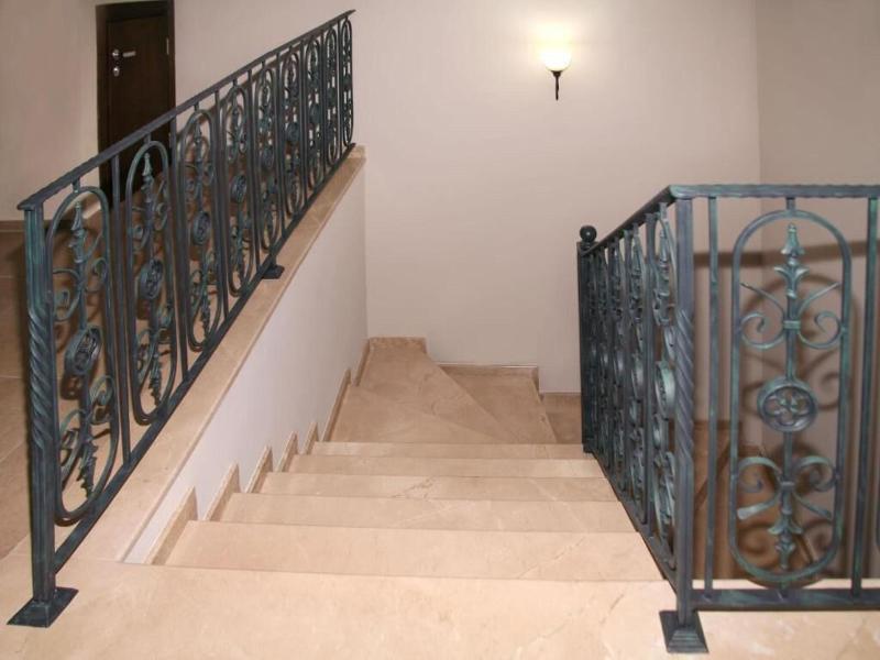 Old Metekhi image