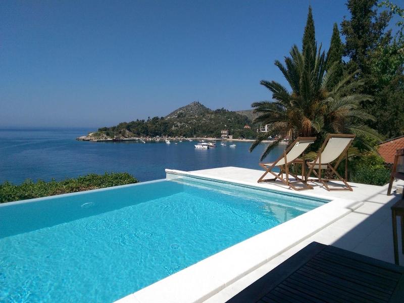 Apartments Villa Mirjana image