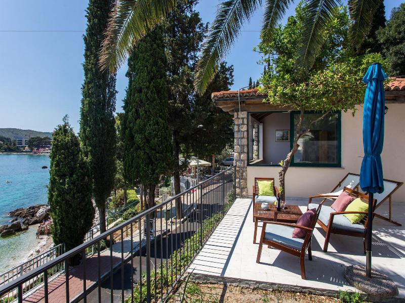 Apartments Villa Mirjana image