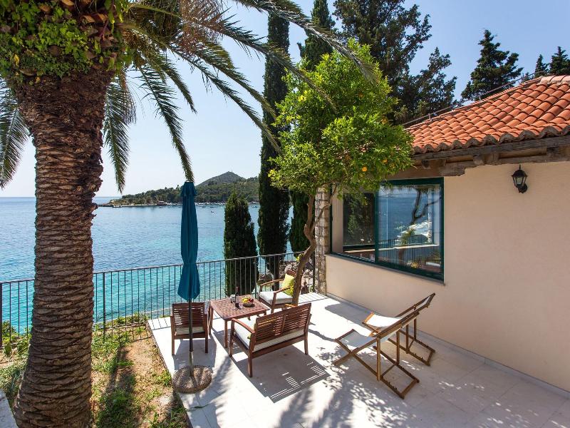 Apartments Villa Mirjana image