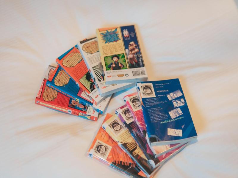 QUINTESSA Tokyo Haneda Comic & Books image