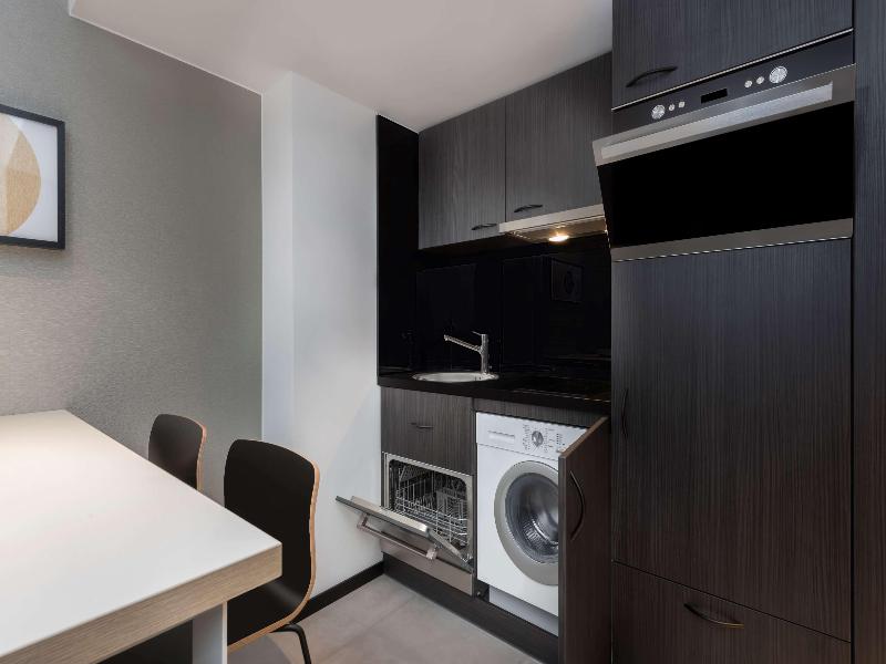 Adina Apartment Hotel Leipzig image