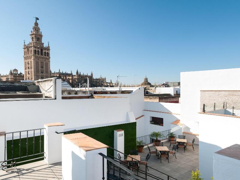 Suites Murillo Catedral image