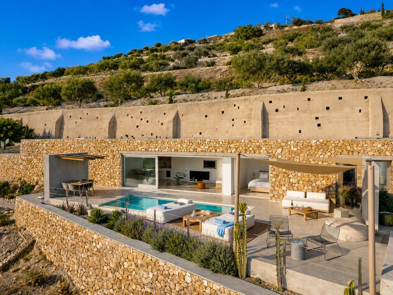 Santorini Heights image
