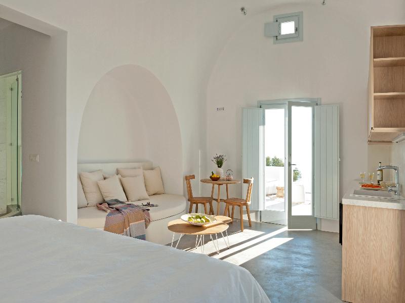 Santorini Heights image