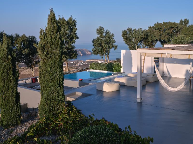 Santorini Heights image