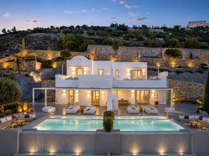 Santorini Heights image