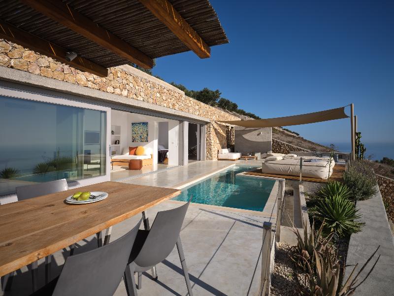 Santorini Heights image