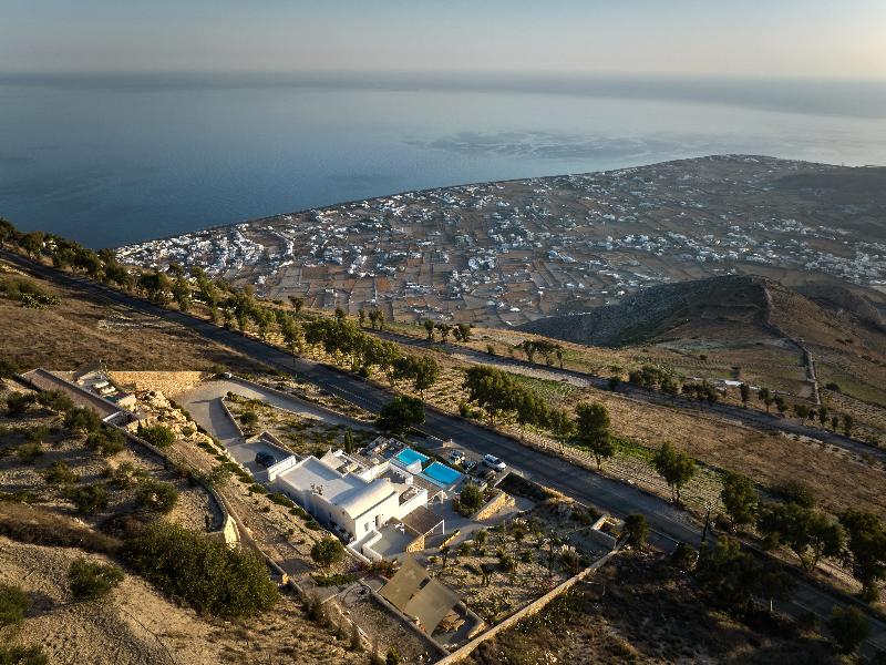 Santorini Heights image
